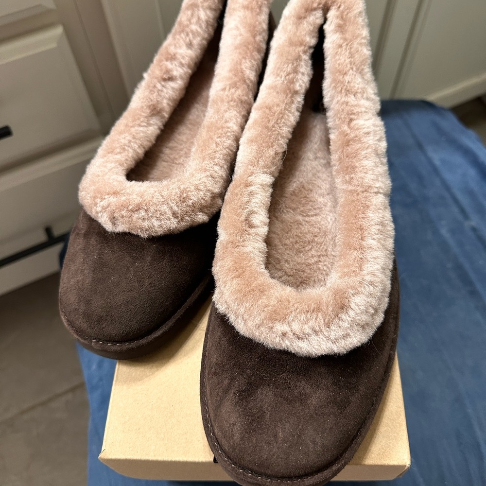 UGG Zora Ballet flats Dusted Cocoa SZ-9 New